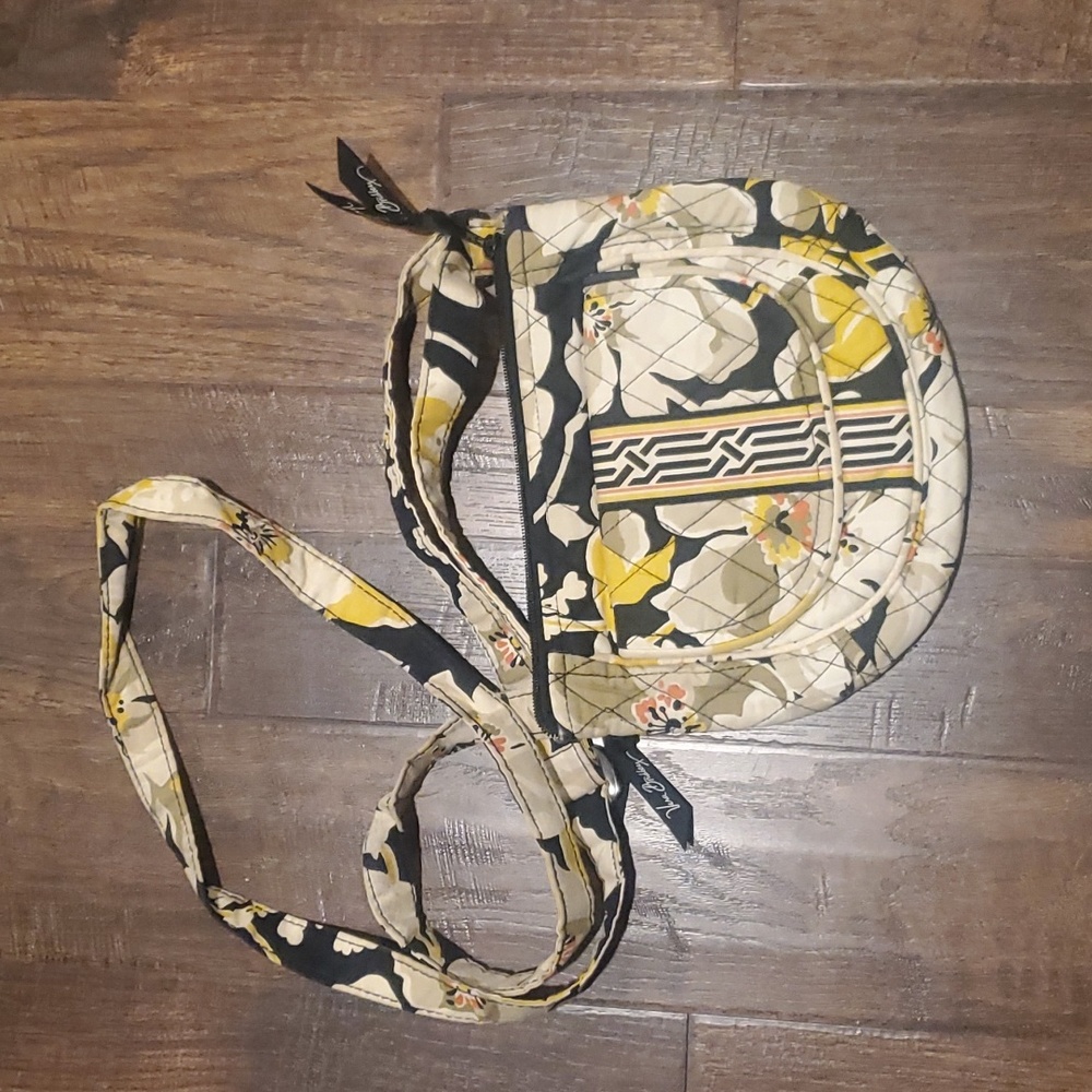 Vera Bradley crossbody purse